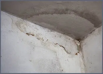 Miami Beach Restoration Company Miami Beach, FL 786-322-1044 Miami Beach Restoration Company Miami Beach, FL 786-322-1044 - water-damage-side